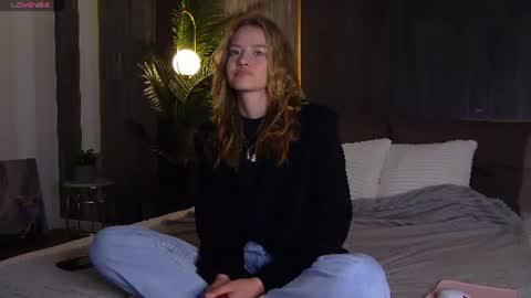 Snapshot of hanah_riki chatting on 14, 7, 2026 Hanah online show from 14, 7, 2026