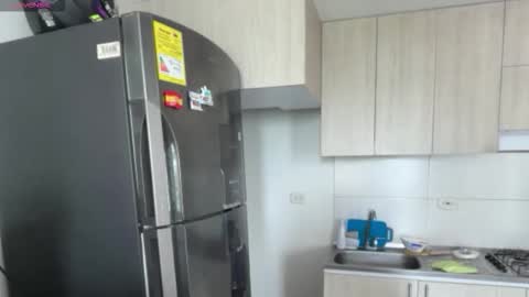 Snapshot of hanarousee chatting on 30, 10, 2025 Twtter  Onlyfns HanaRousee online show from 30, 10, 2025