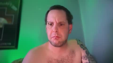 hand_banana_420 online show from 16, 10, 2025