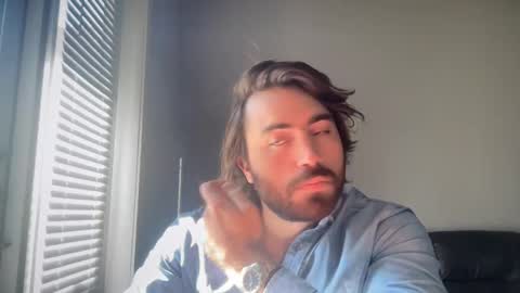 Snapshot of handcyclist25 chatting on 31, 10, 2025 Handcyclist25 online show from 31, 10, 2025