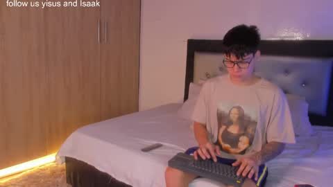 handsome_boys69 online show from 15, 5, 2026