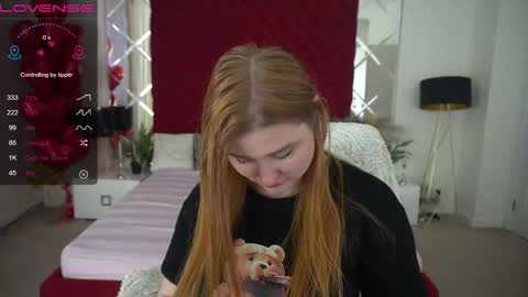 Dayana online show from 28, 2, 2025