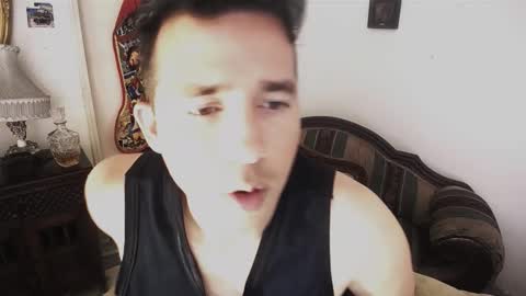 handsome_invictusiv online show from 22, 12, 2025