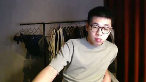 Snapshot of handsome_mannn chatting on 2, 1, 2025 handsome_mannn online show from 2, 1, 2025