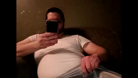 Handsomedaddy198923 online show from 15, 2, 2026