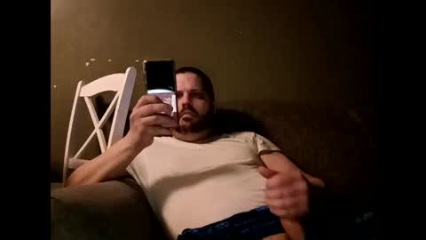 Snapshot of handsomedaddy198924 chatting on 17, 3, 2026 Handsomedaddy198923 online show from 17, 3, 2026