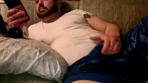 Handsomedaddy198923 online show from 25, 4, 2026