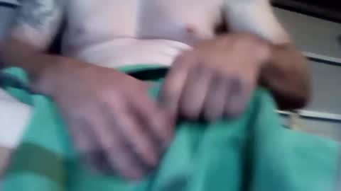 Snapshot of handsumload_11 chatting on 19, 9, 2025 handsumload_11 online show from 19, 9, 2025