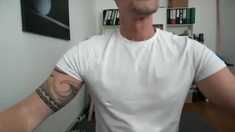 Snapshot of hankmoody6 chatting on 19, 3, 2026 hanky online show from 19, 3, 2026