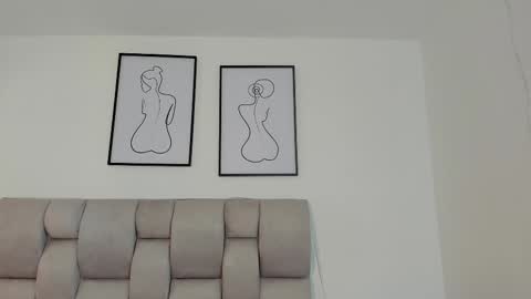 Snapshot of hanna__evans_ chatting on 12, 9, 2025 hanna__evans_ online show from 12, 9, 2025