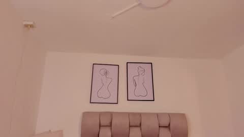 Snapshot of hanna__evans_ chatting on 13, 9, 2025 hanna__evans_ online show from 13, 9, 2025