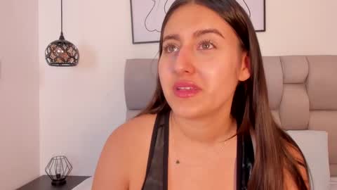 Snapshot of hanna__evans_ chatting on 22, 10, 2025 hanna__evans_ online show from 22, 10, 2025