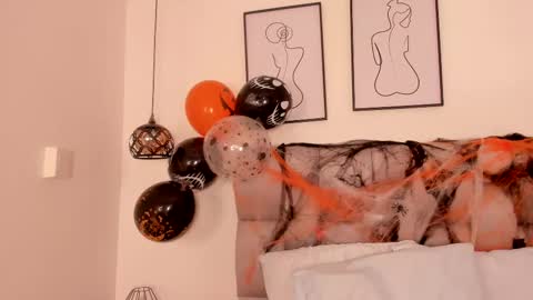 Snapshot of hanna__evans_ chatting on 25, 10, 2025 hanna__evans_ online show from 25, 10, 2025