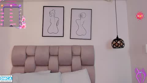 Snapshot of hanna__evans_ chatting on 2, 11, 2025 hanna__evans_ online show from 2, 11, 2025