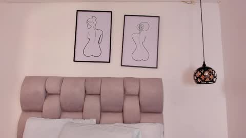 Snapshot of hanna__evans_ chatting on 13, 11, 2025 hanna__evans_ online show from 13, 11, 2025