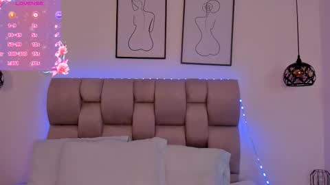 Snapshot of hanna__evans_ chatting on 7, 1, 2026 hanna__evans_ online show from 7, 1, 2026