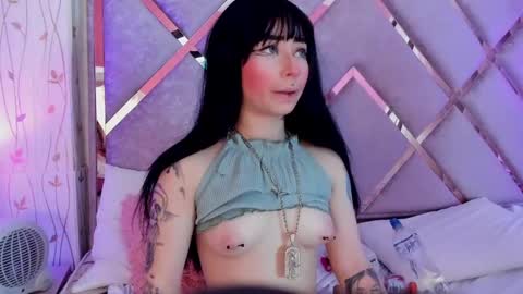 Snapshot of hanna_azumi_ chatting on 27, 1, 2025  hanna  online show from 27, 1, 2025