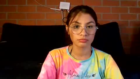 Snapshot of hanna_beily chatting on 4, 2, 2025 hanna online show from 4, 2, 2025