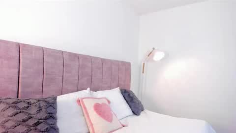 hanna_bunny15 online show from 27, 2, 2026