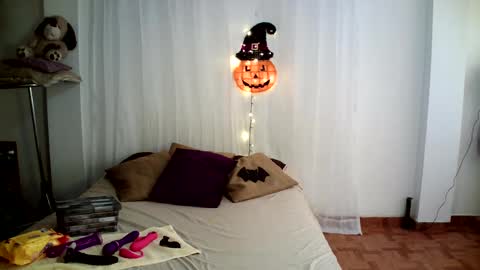 Snapshot of hanna_charming chatting on 8, 10, 2025 Hanna charming online show from 8, 10, 2025