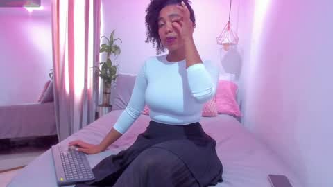 Snapshot of hanna_cupper chatting on 12, 3, 2025 Hanna online show from 12, 3, 2025