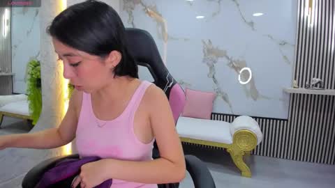 Hanna online show from 17, 11, 2025