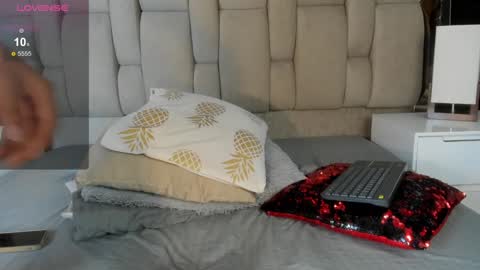 Hanna lens online show from 6, 2, 2025