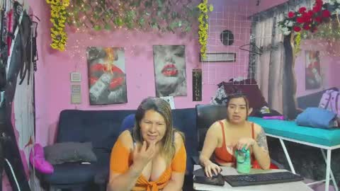 Snapshot of hanna_mature01 chatting on 29, 5, 2026 Hanna online show from 29, 5, 2026