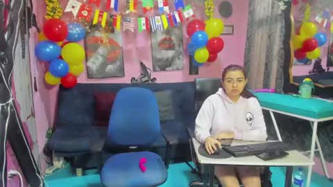 Snapshot of hanna_mature01 chatting on 18, 6, 2026 Hanna online show from 18, 6, 2026