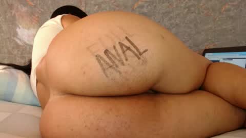 Snapshot of hanna_messy chatting on 15, 11, 2025 Hanna online show from 15, 11, 2025