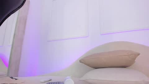 Snapshot of hanna_moonlight_ chatting on 26, 2, 2025 Hanna online show from 26, 2, 2025