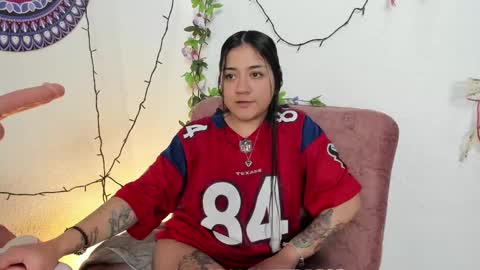 Camila online show from 9, 12, 2024