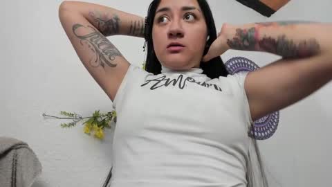 Camila online show from 4, 2, 2025