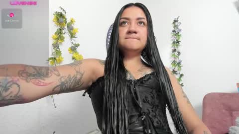 Camila online show from 1, 3, 2025