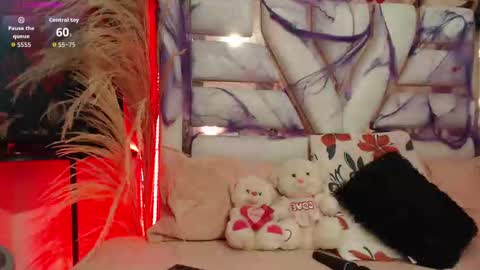 hanna_plum online show from 4, 10, 2025