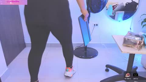 Snapshot of hanna_squirt_1 chatting on 14, 3, 2026 HANNA SOFIA online show from 14, 3, 2026