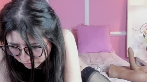 Snapshot of hannaasweet chatting on 5, 3, 2025 Hannaa online show from 5, 3, 2025