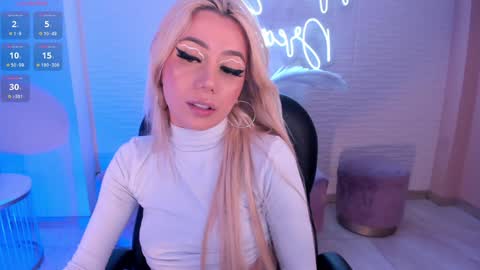  Hanna Connor  online show from 16, 1, 2025