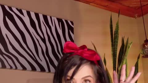Snapshot of hannah_borbon_ chatting on 1, 10, 2025 Hannah  online show from 1, 10, 2025