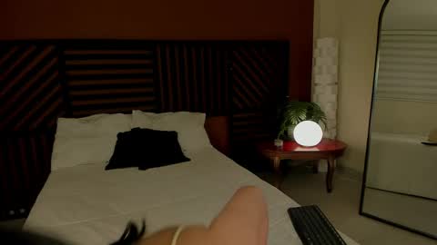 Snapshot of hannah_brady chatting on 2, 5, 2026 Hannah online show from 2, 5, 2026