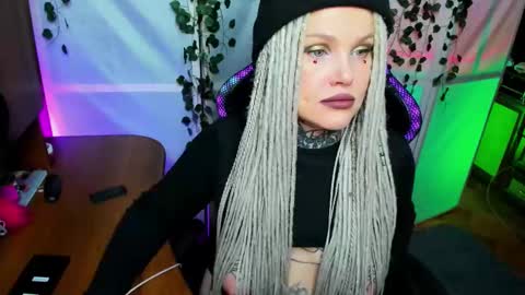 Hannah online show from 19, 11, 2025