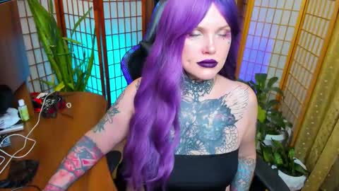 Hannah online show from 18, 12, 2025