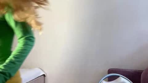 hannah levis  online show from 16, 3, 2026