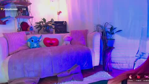 Snapshot of hannah_lovee chatting on 9, 4, 2026 hannah_lovee online show from 9, 4, 2026