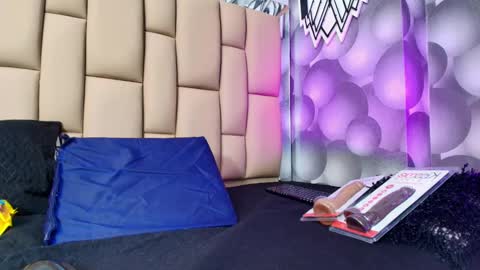 Snapshot of hannah_teehn chatting on 27, 9, 2025 hannah_teehn online show from 27, 9, 2025