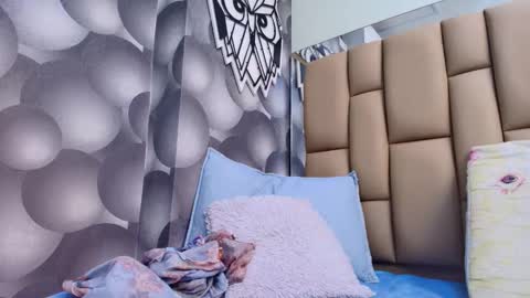 Snapshot of hannah_teehn chatting on 18, 10, 2025 hannah_teehn online show from 18, 10, 2025