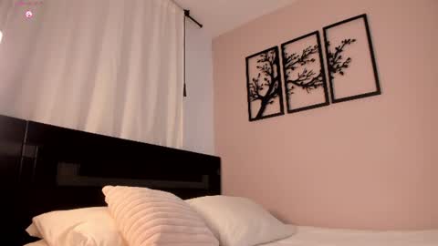 Snapshot of hannah_xoxo_ chatting on 23, 6, 2026 Hannah online show from 23, 6, 2026