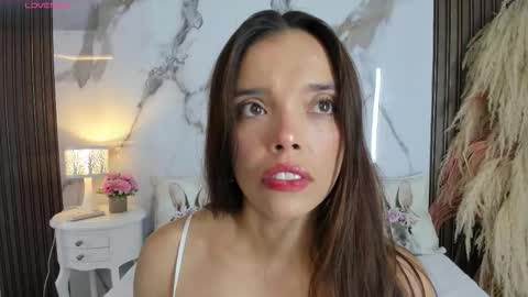 Snapshot of hannahill69 chatting on 6, 3, 2026 Hannahill69 online show from 6, 3, 2026