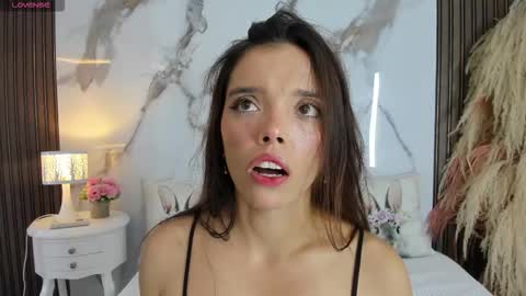 Snapshot of hannahill69 chatting on 7, 3, 2026 Hannahill69 online show from 7, 3, 2026