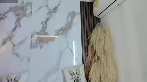 Snapshot of hannahill69 chatting on 13, 3, 2026 Hannahill69 online show from 13, 3, 2026